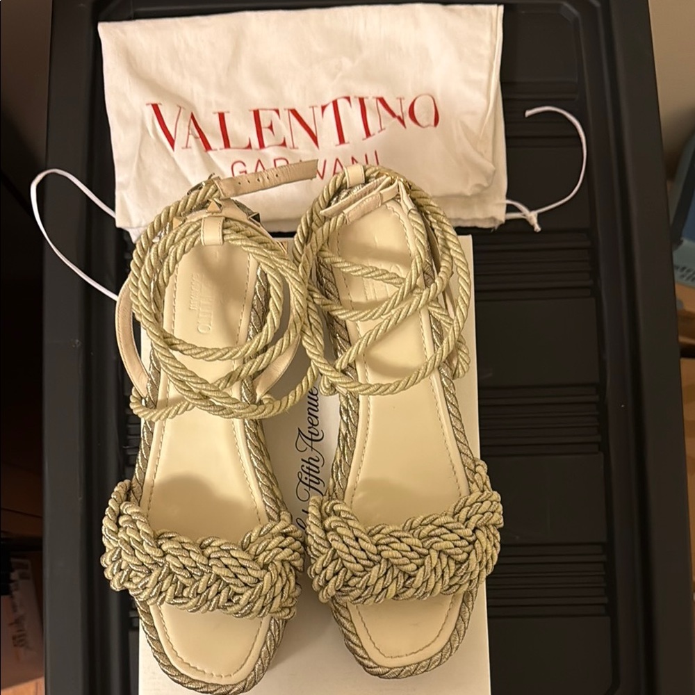 Valentino Cream Rockstud Sandals - Picture 2 of 9